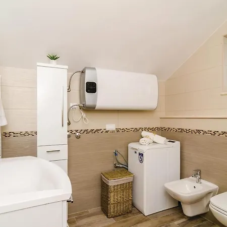 Two-bedroom In Cibaca Cibaca