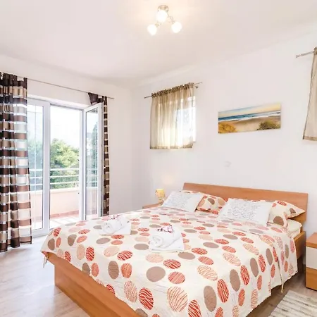 Two-bedroom In Cibaca * Cibaca